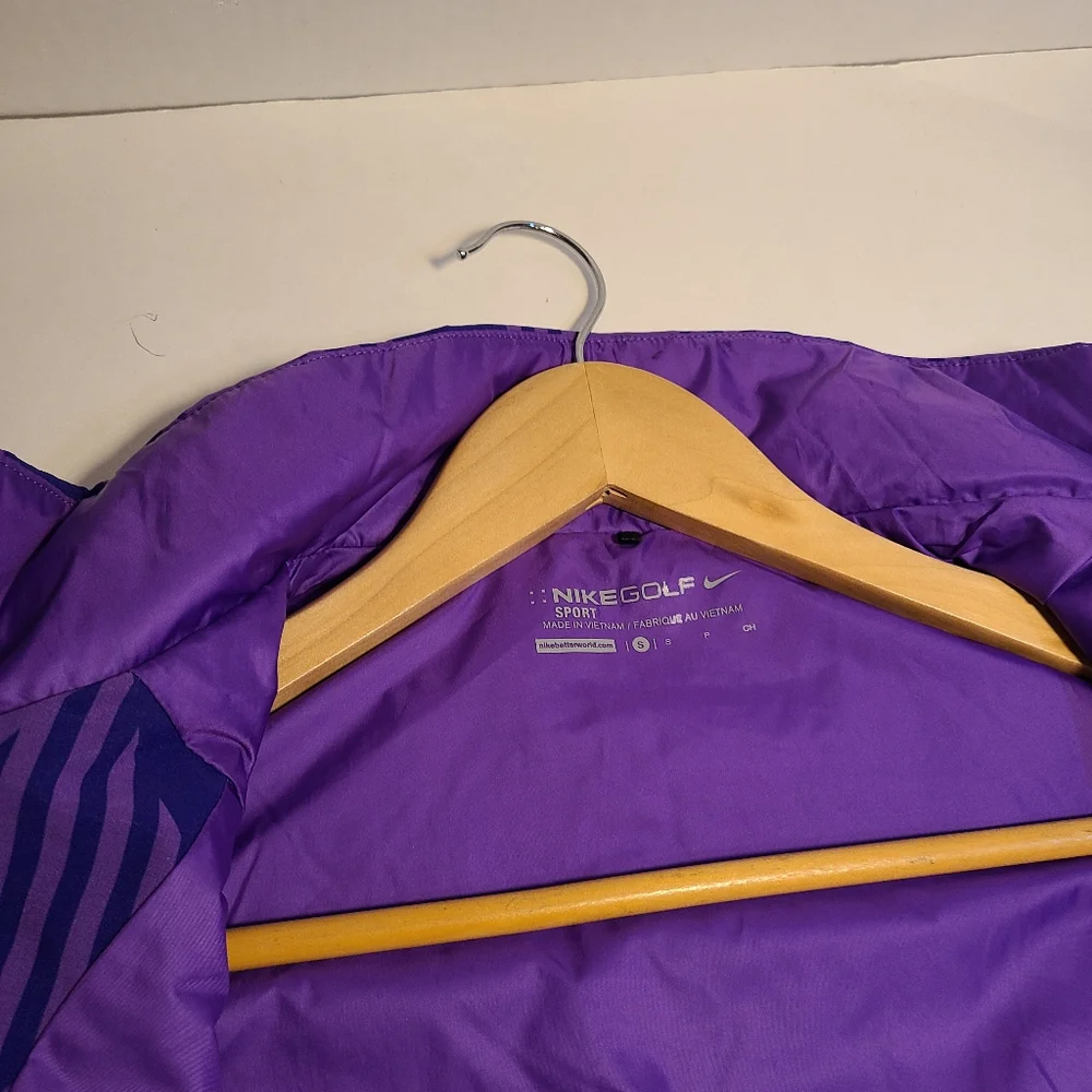 Nike Golf Sport Thermal Full‎ Zip Vest Size Small Purple Polyester Blend
